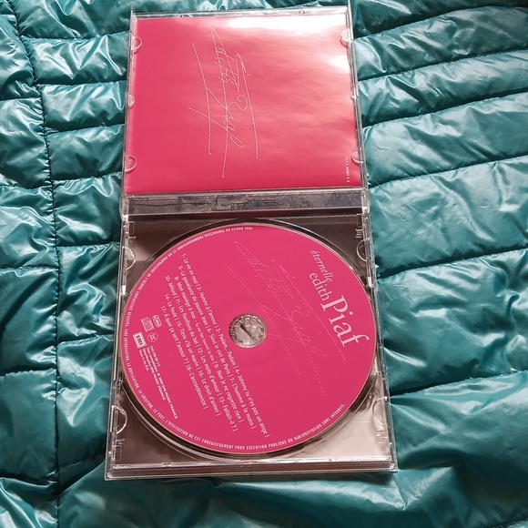 Edith Piaf CD - Picture 4 of 6